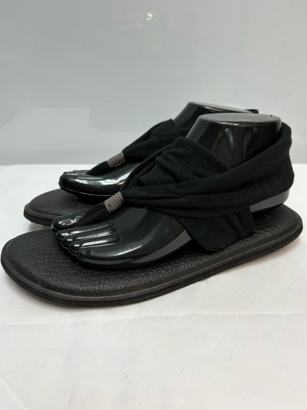 Sanuk Yoga Mat Sling 2 Sandals Black Fabric Comfort Women’s Size 9